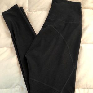 Outdoor Voices High Rose Warmup Legging
